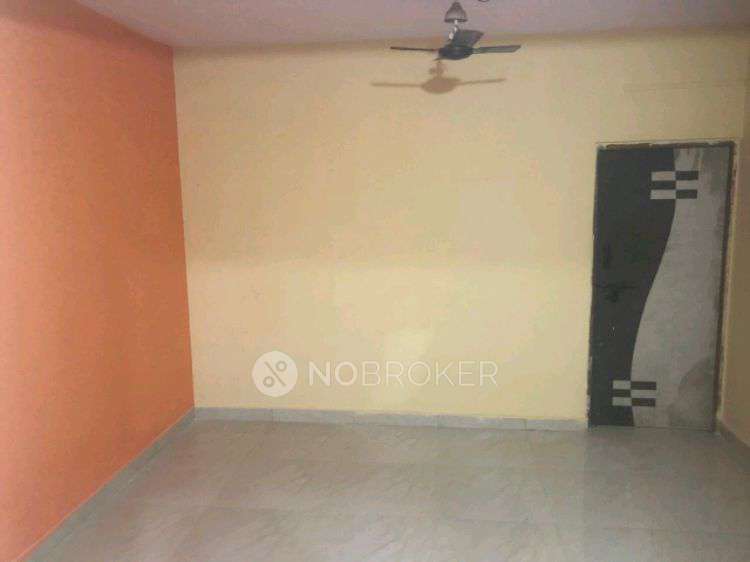 1 BHK Flat In Madhuvani Apartment for Rent  In Tale Gaon Chowk, Chakan, Maharashtra