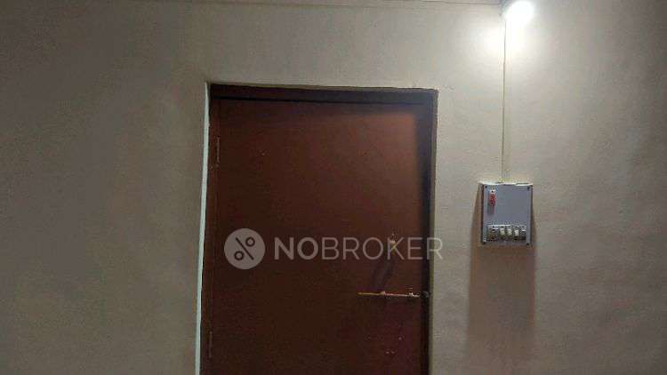 1 BHK Flat In Madhuvani Apartment for Rent  In Tale Gaon Chowk, Chakan, Maharashtra