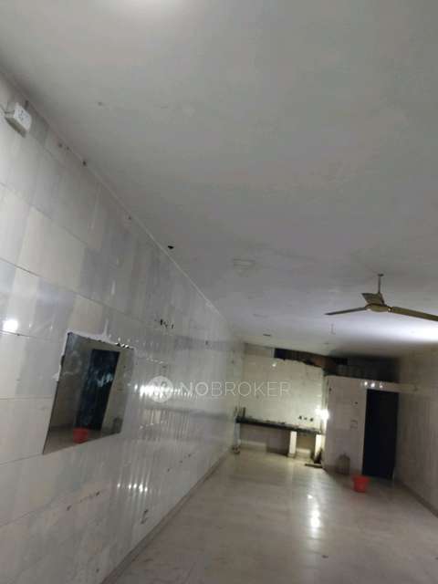 Godown/Warehouse in Lajpat Nagar Ii, Lajpat Nagar, Delhi for Rent 