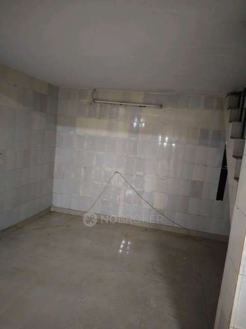 Godown/Warehouse in Lajpat Nagar Ii, Lajpat Nagar, Delhi for Rent 