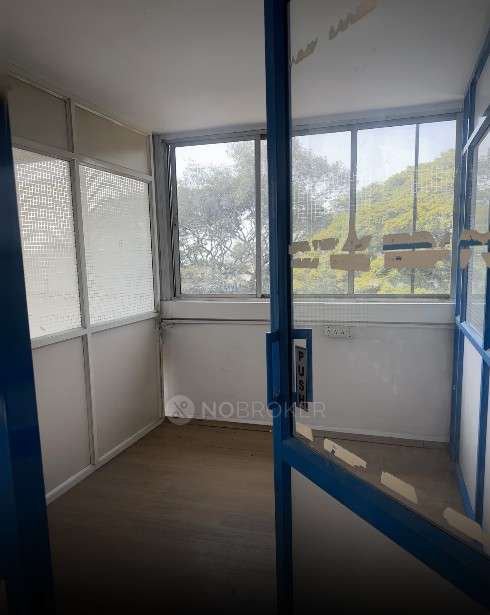 Showroom in Jalahalli West, Bangalore for Rent 