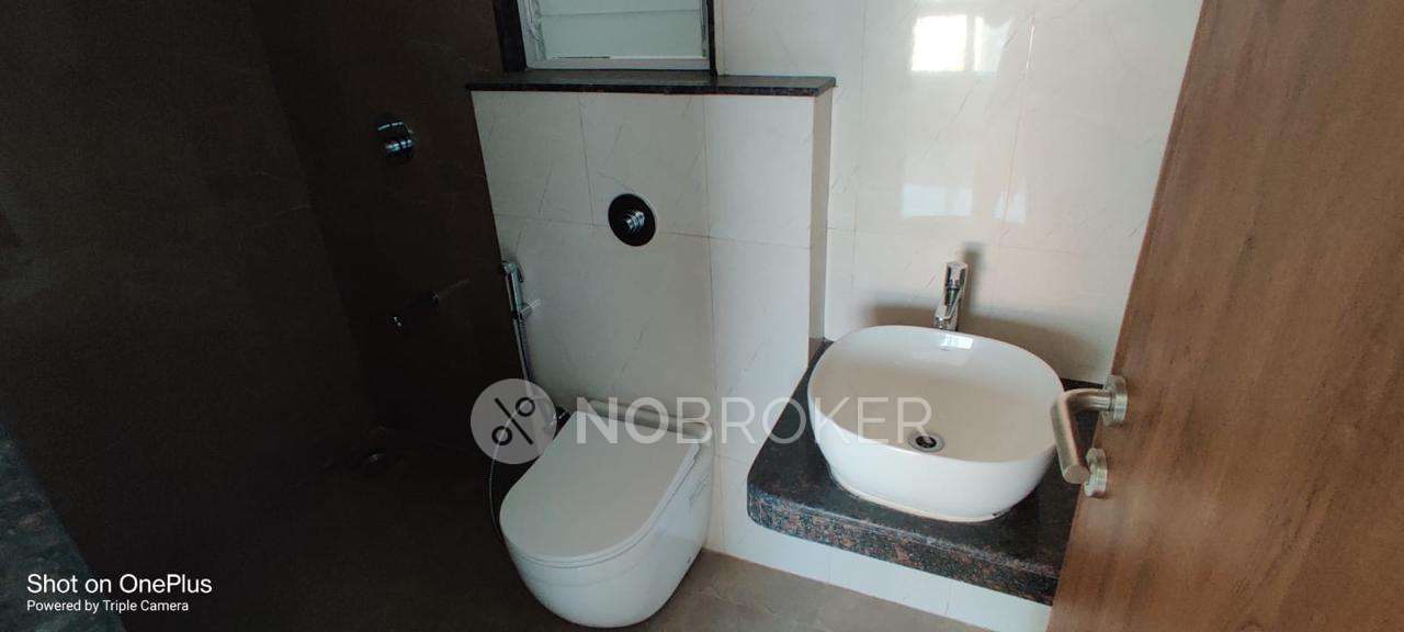 2 BHK Flat In Raheja Sterling for Rent  In Mohammed Wadi
