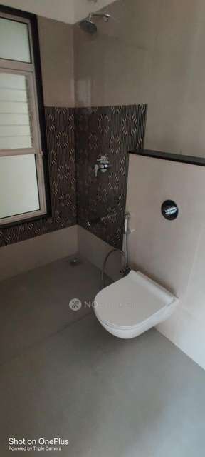 2 BHK Flat In Raheja Sterling for Rent  In Mohammed Wadi