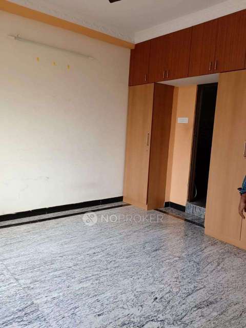 2 BHK House for Rent  In Koyembedu Metro