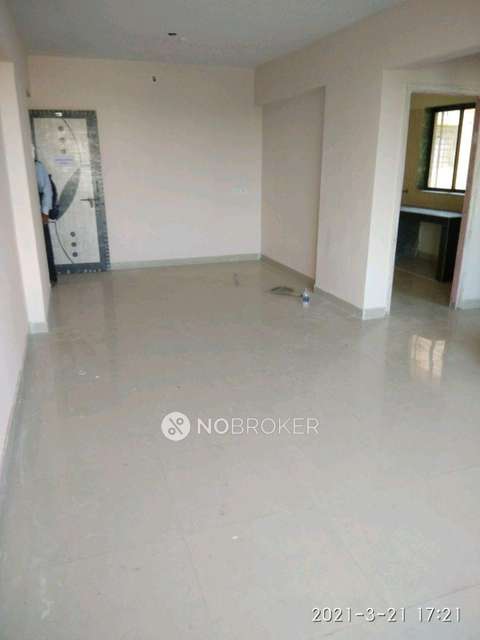 2 BHK Flat In Mhada Building For Sale  In Kandivali West