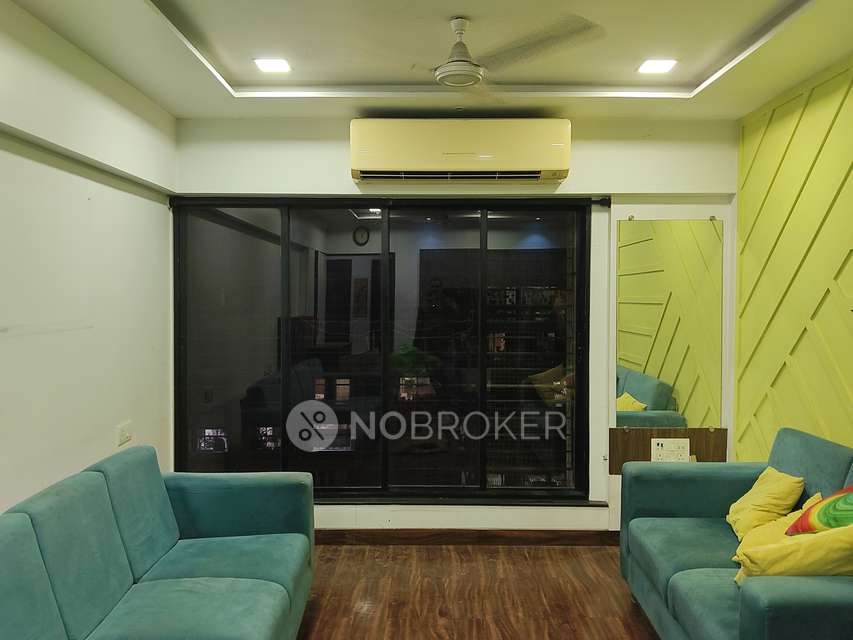 2 BHK Flat In Rustomjee Central Park, Andheri East for Rent  In Andheri East