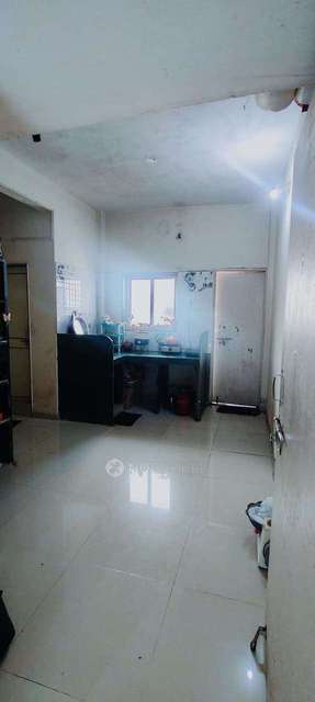 Shared Room for Female In 1 RK  In Kothrud,