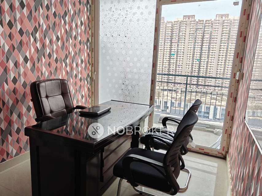 Office Space in Gaur City Center, Noida for Rent 