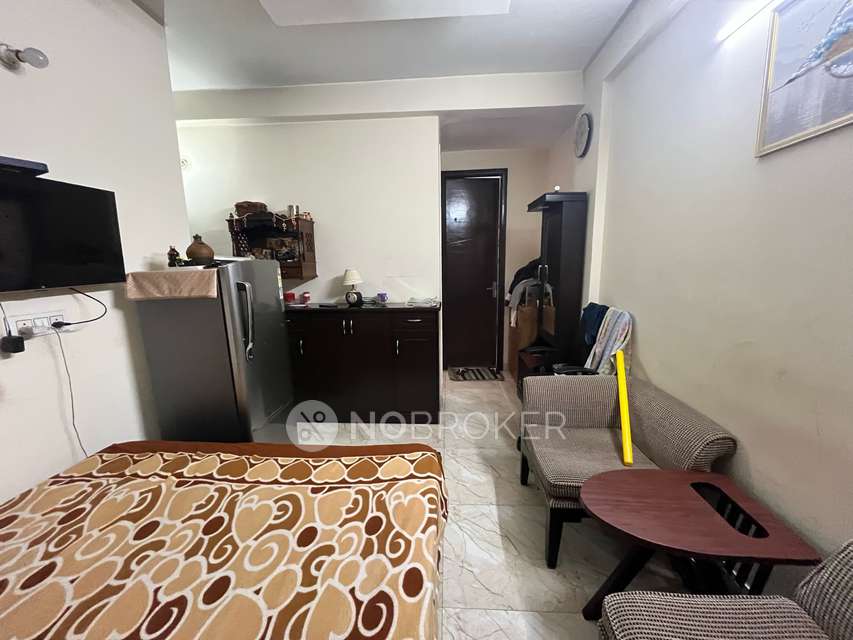 1 BHK Flat In Apartment For Sale  In Chattarpur Phase Ii