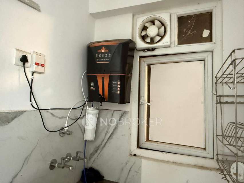 1 RK Flat for Rent  In Sector 23