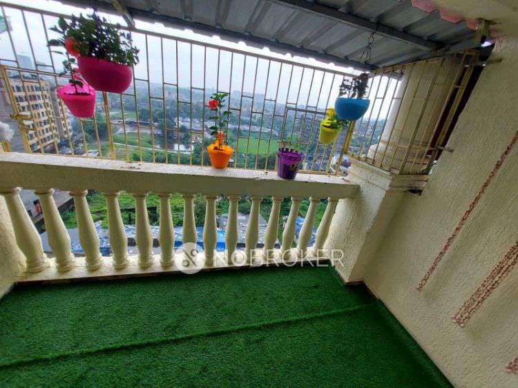 2 BHK Flat In Kohinoor Luxuria For Sale  In Kalyan East