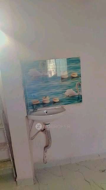 1 RK House for Rent  In Saanla Yoga Classes