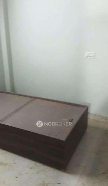 1 BHK Flat In Standlone Building For Sale  In Baljit Nagar