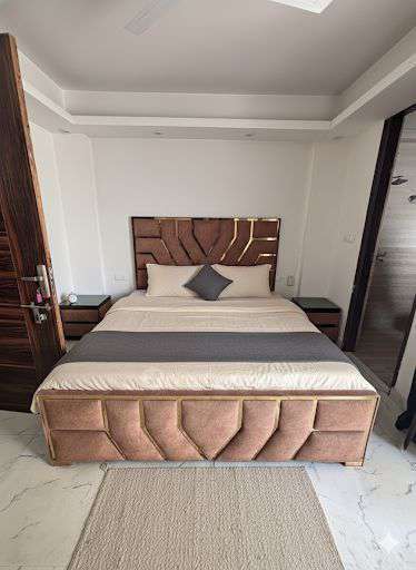 1 RK House for Rent  In Sector 42