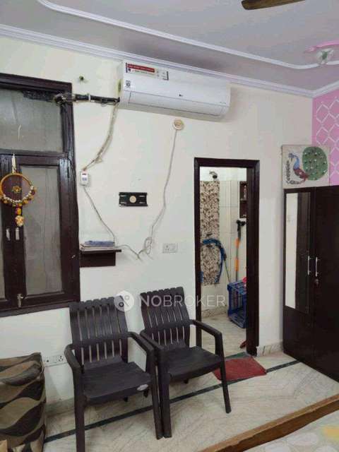 3 BHK Flat In Independent Flat for Rent  In Matiala Extension