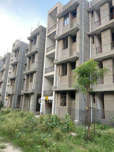 1 RK Flat In Apartment for Rent  In Surajpur Site V