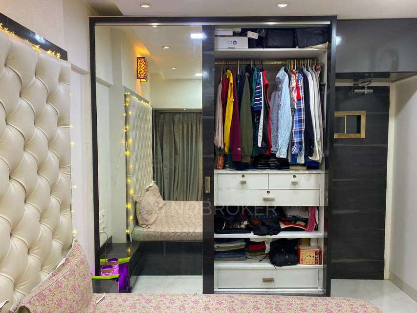 4 BHK Flat In Makhdoom Sea Palace For Sale  In Mahim