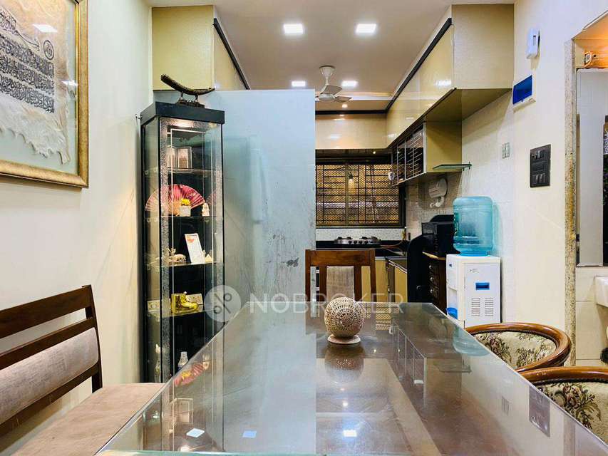 4 BHK Flat In Makhdoom Sea Palace For Sale  In Mahim