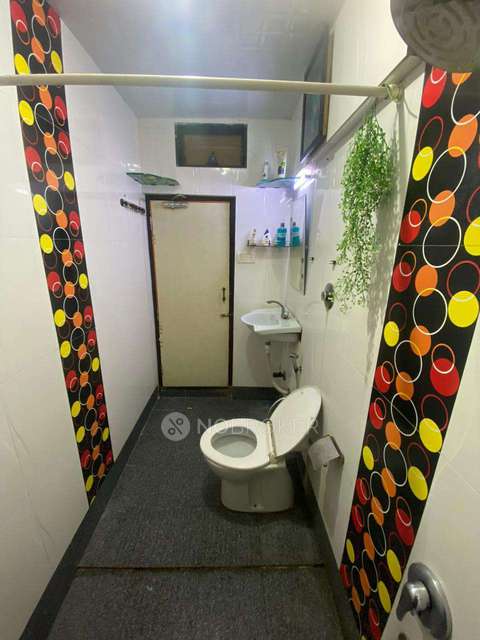 4 BHK Flat In Makhdoom Sea Palace For Sale  In Mahim