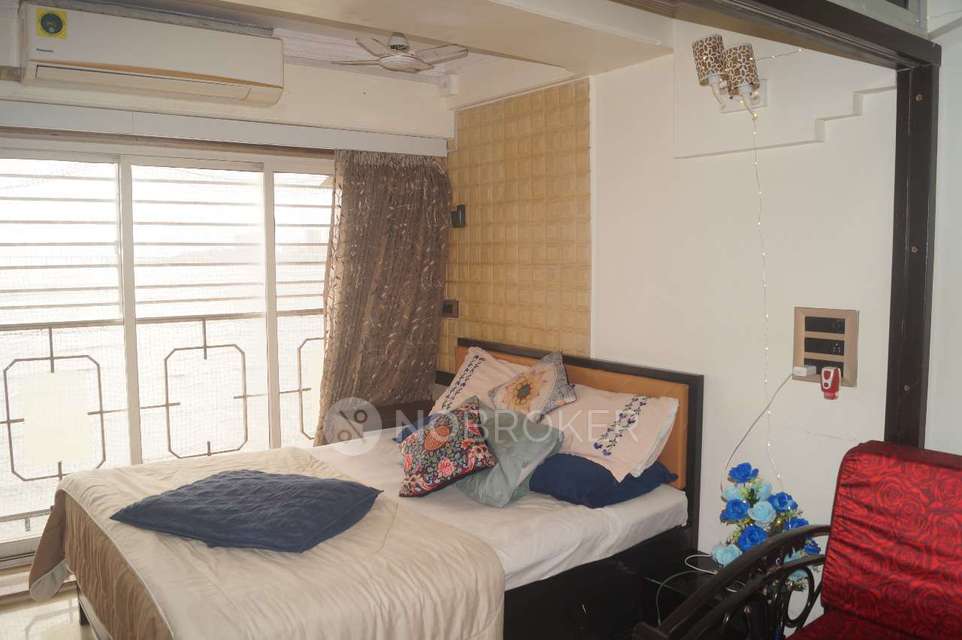 4 BHK Flat In Makhdoom Sea Palace For Sale  In Mahim