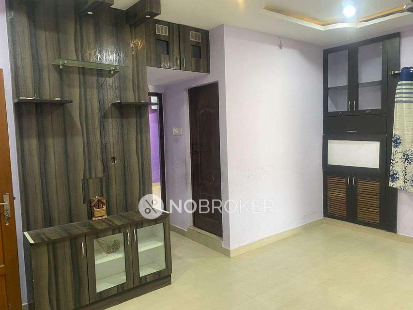 2 BHK Flat In Prudent Homes For Sale  In Madipakkam