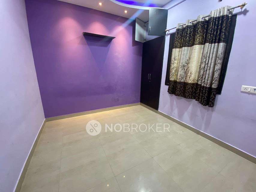 2 BHK Flat In Prudent Homes For Sale  In Madipakkam