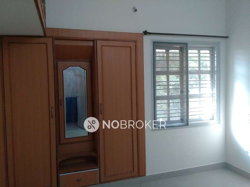 1 RK Flat In Sb for Rent  In C V Raman Nagar