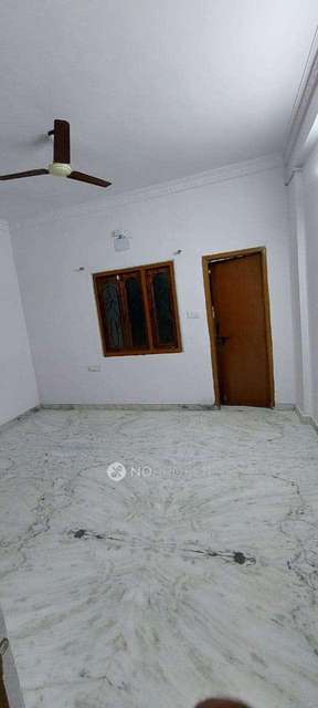 3 BHK Flat In Navaratna Towers For Sale In Gachibowli,