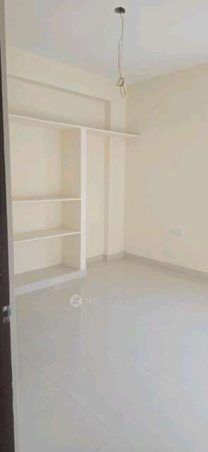 2 BHK Flat In Jk Platinum Heights for Rent  In Isnapur
