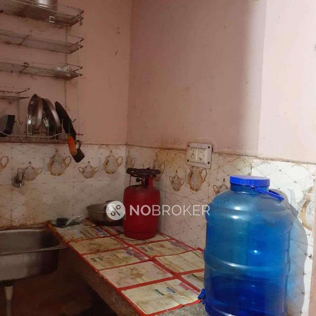 1 RK Flat In Standalone Building  For Sale  In Shadipur