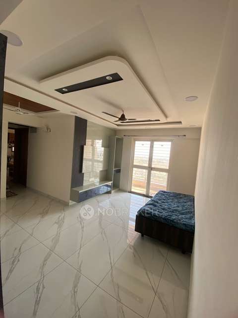 Shared Room for Male In 2 BHK  In Jagadguru Prima Glide Park In Lohegaon