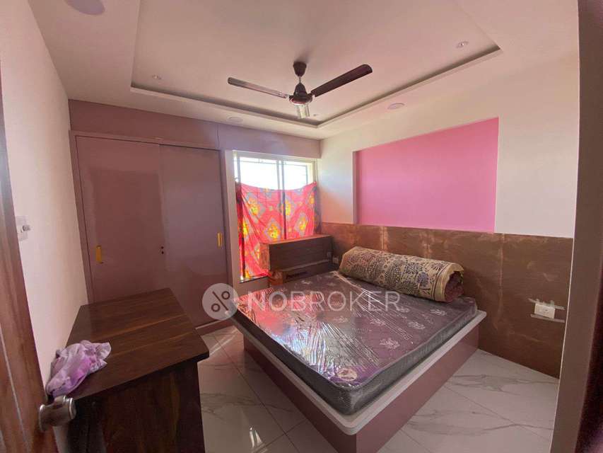Shared Room for Male In 2 BHK  In Jagadguru Prima Glide Park In Lohegaon