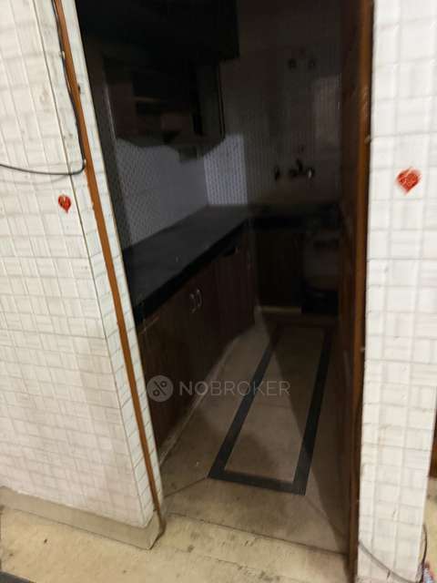 2 BHK Flat In House No 431 Sector 3 Faridabad for Rent  In Sirohi Medical Centre Private Limited