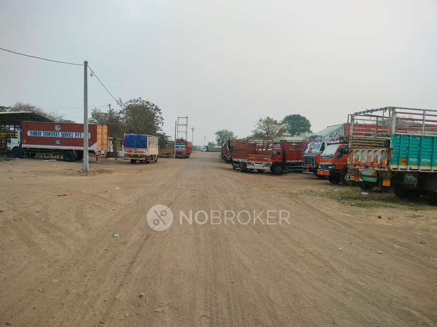 Godown/Warehouse in Jalgaon, Mumbai for Rent 