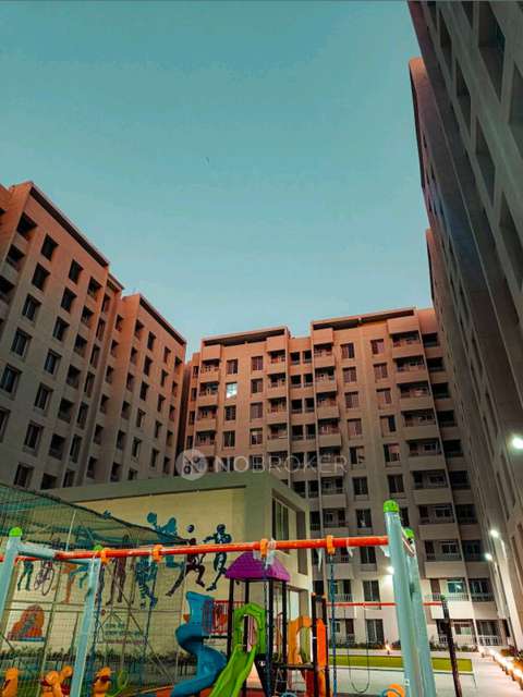 Single Room for Female In 1 BHK  In Nirvana Lifecity In 298, Dn Parande Park Marg, Lohegaon, Pune, Maharashtra 411047, India