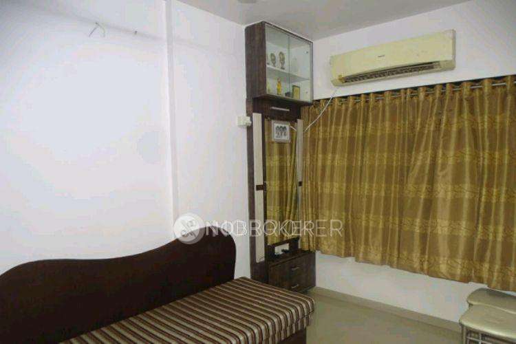 2 BHK Flat In Neela Chs For Sale  In Mulund West