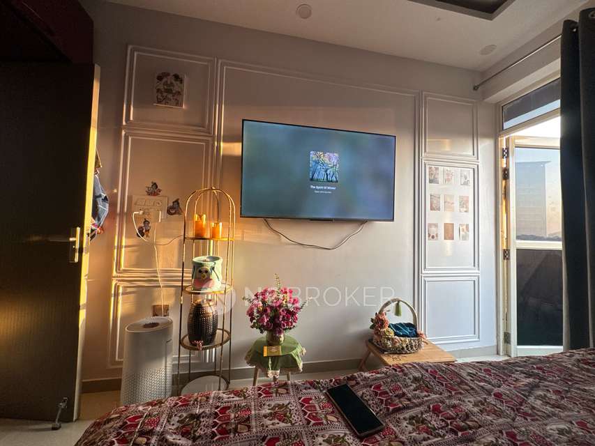 2 BHK Flat In Pyramid Elite For Sale  In Sector 86