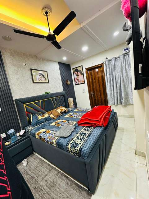 4 BHK Flat For Sale  In Shahdara