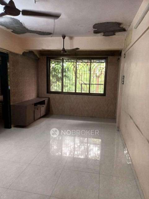 1 BHK Flat In Mukand Iron Staff Assoc. Chs For Sale  In Mulund East