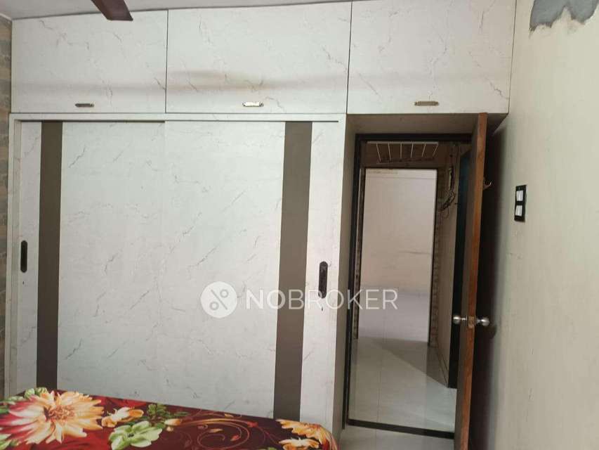 1 BHK Flat In Mukand Iron Staff Assoc. Chs For Sale  In Mulund East