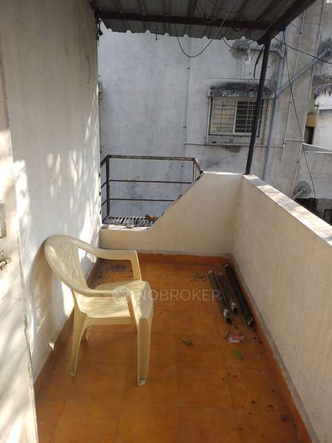 2 BHK Flat In Vasant Siddhi Apartment, Warje for Rent  In Warje