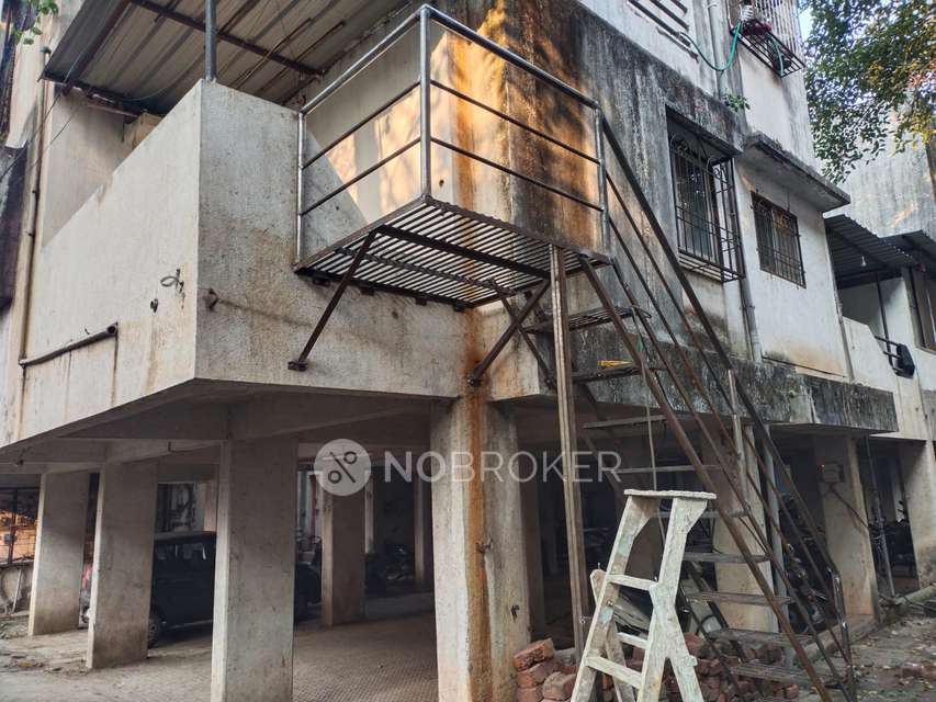 2 BHK Flat In Vasant Siddhi Apartment, Warje for Rent  In Warje