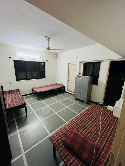 PG for Boys in Saraswat Bank