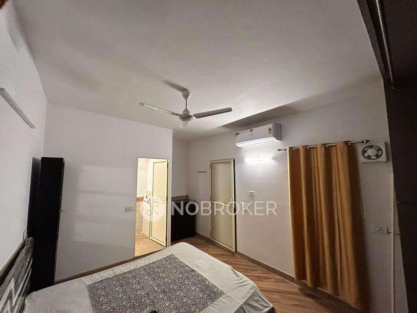 2 BHK Flat For Sale  In Chittaranjan Park