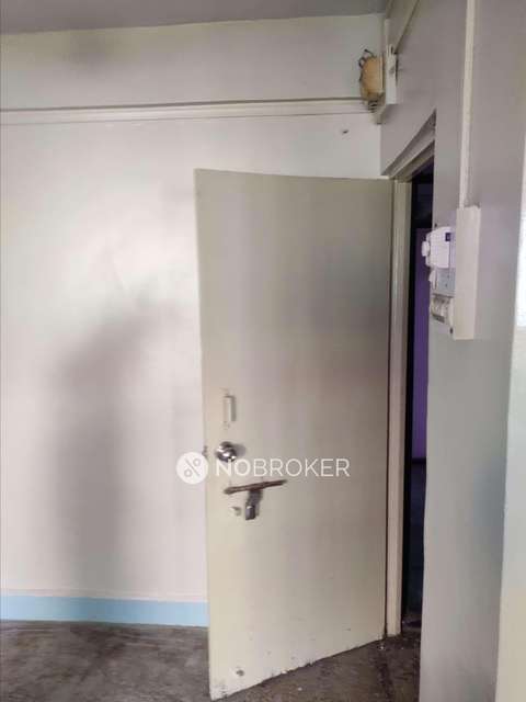 2 BHK Flat In Shri Heights Society For Sale  In Dhankawadi