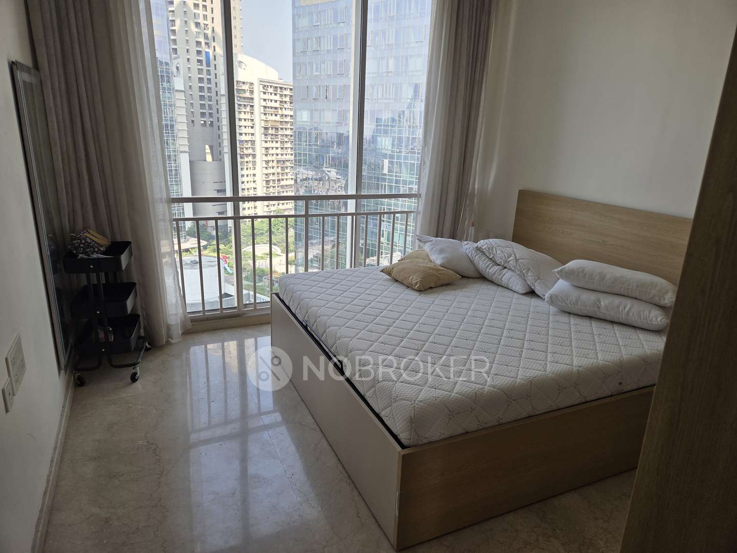 4 BHK Flat In Runwal Reserve, Worli for Rent  In Worli
