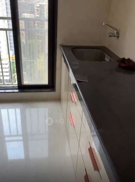 2 BHK Flat In Sv Road Goregaon West For Sale  In Oxford Navrang Navkar