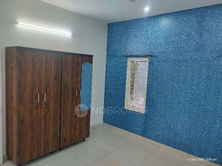 2 BHK House for Rent  In Royal Garden Lake Main Gate, 4th Cross Rd, Near Rachenahalli, Dasarahalli, Bengaluru, Byatarayanapura Cmc And Og Part, Karnataka 560024, India