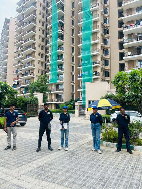 Single Room for Male In 2 BHK  In Signature Global Synera In Sector-81