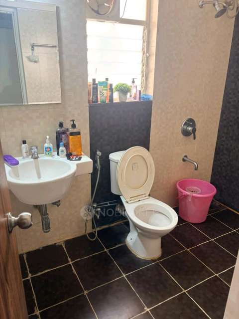 Single Room for Male In 3 BHK  In Megapolis Splendour